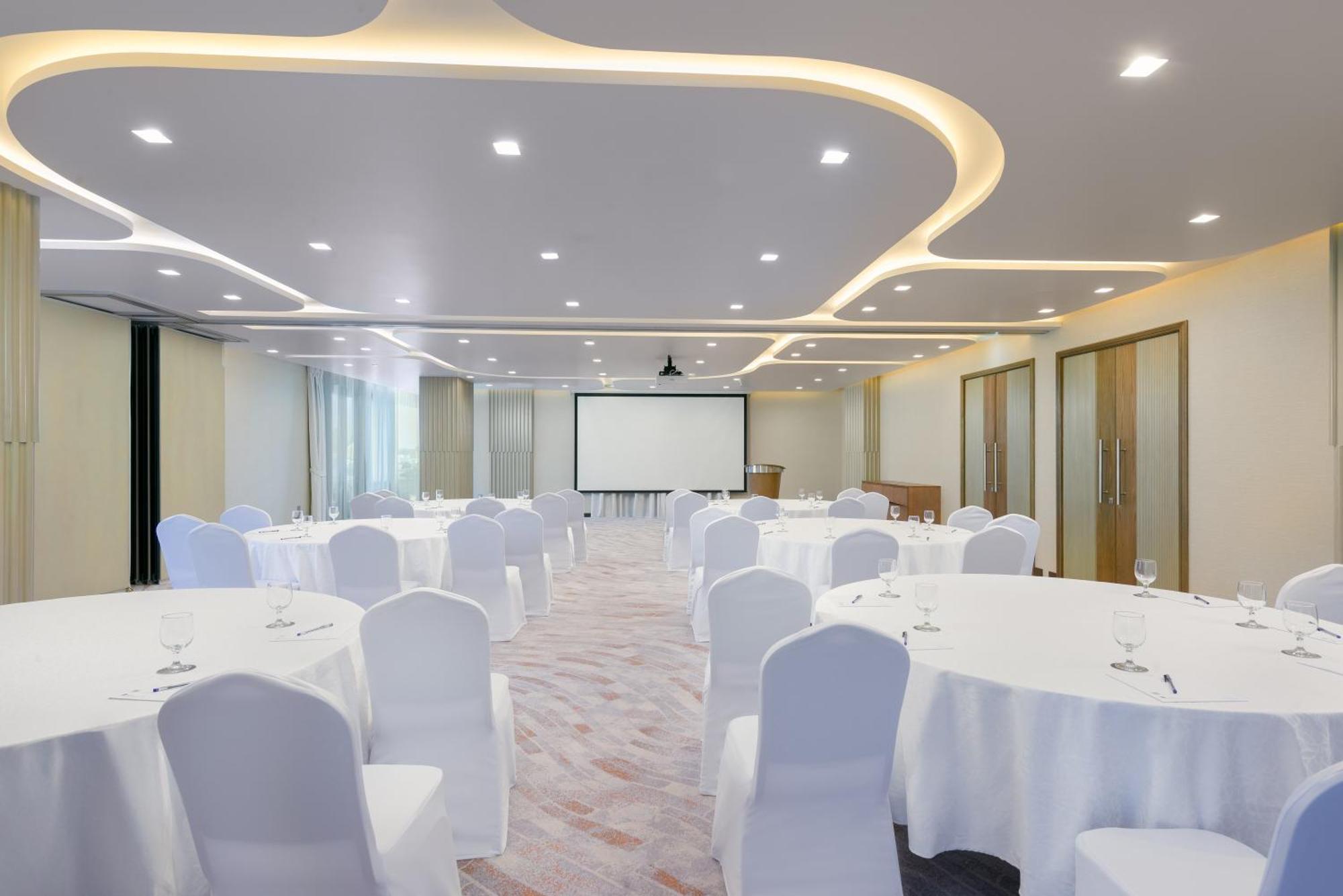 Intercityhotel Bawshar Maskat Exterior foto